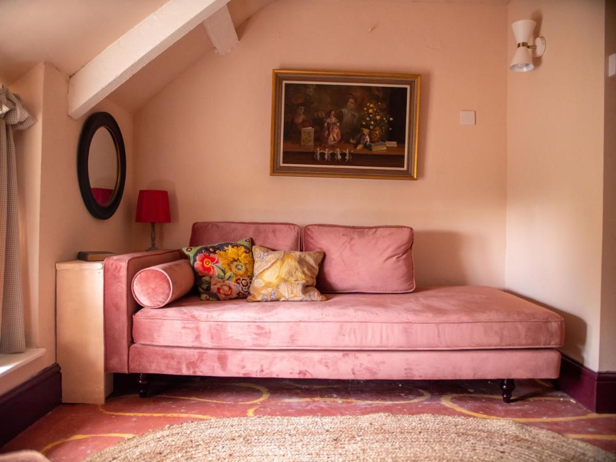 סקאנת'ורפ Country Cottage With Spa, Catering, Gardens, Nature Reserve Walks - Free Parking, Self Checkin מראה חיצוני תמונה